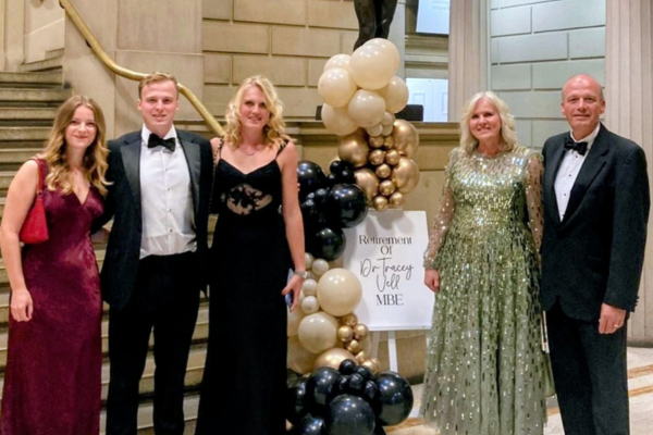 Image of Dr Tracey Vell and members of her family